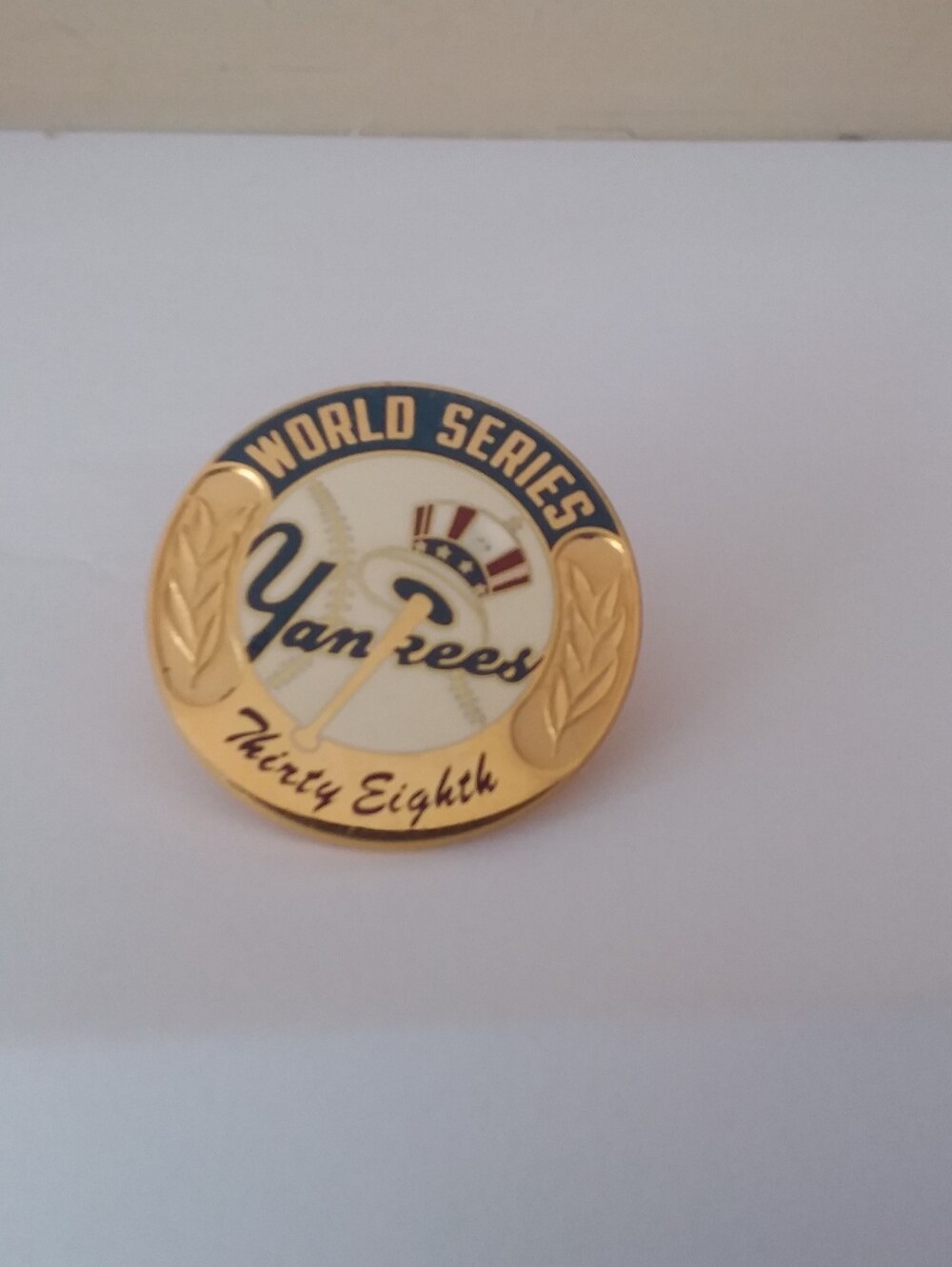 2001 MLB New York Yankees 38th World Series Pin